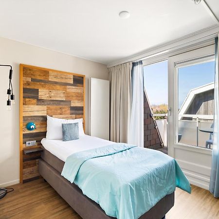 Strandhotel Заутеланде Экстерьер фото